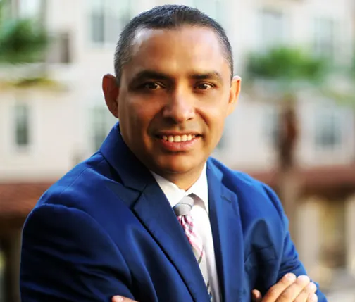 Arturo Mothelet, PA-C