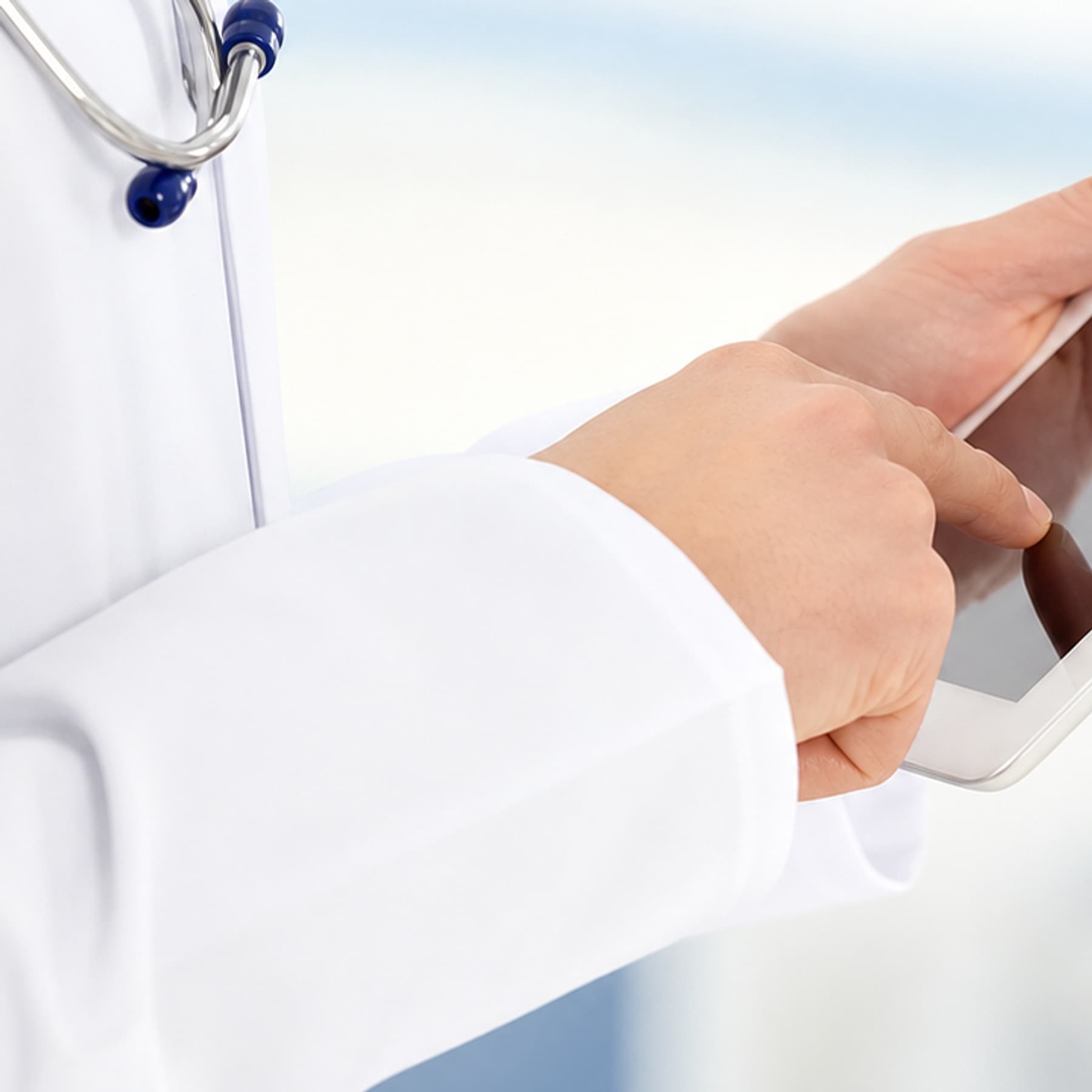 Occupational provider delivering remote medical direction support for industrial injury management